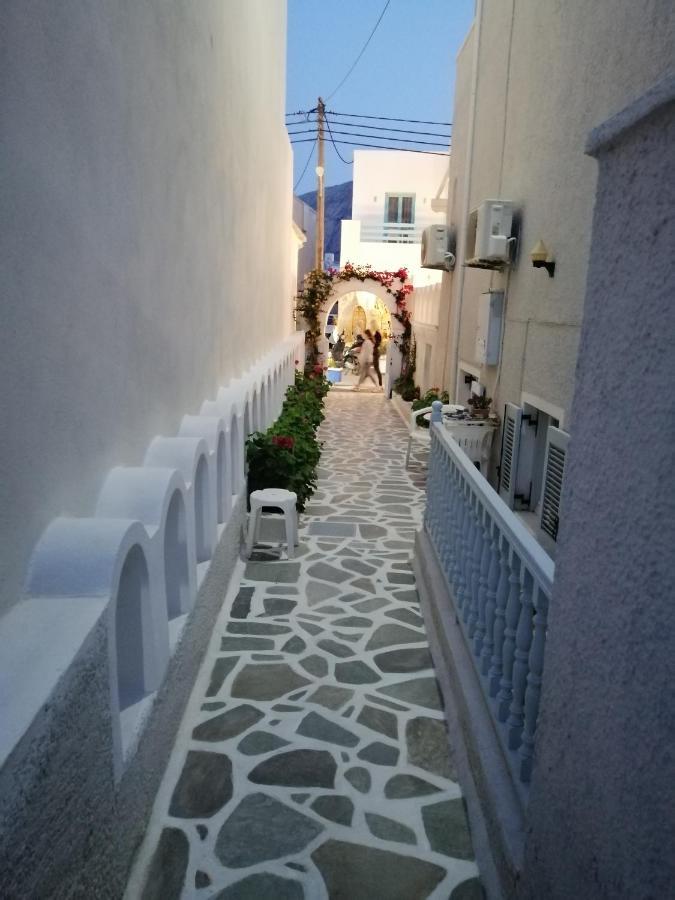 فندق Dilino Kamári المظهر الخارجي الصورة