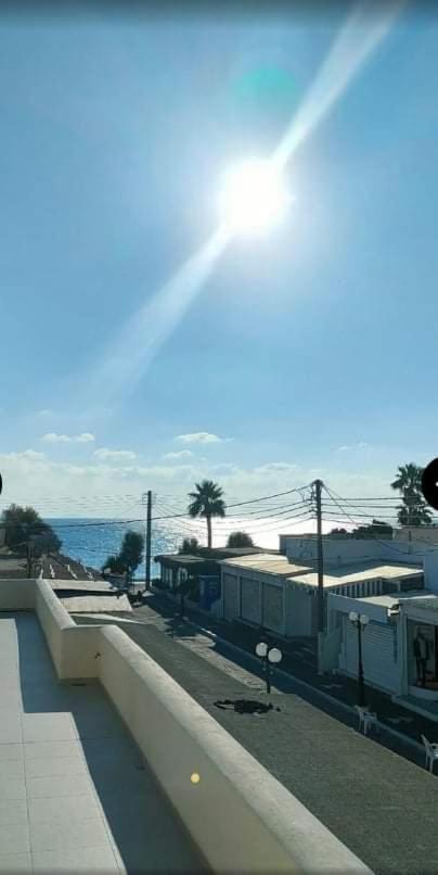 فندق Dilino Kamári الغرفة الصورة